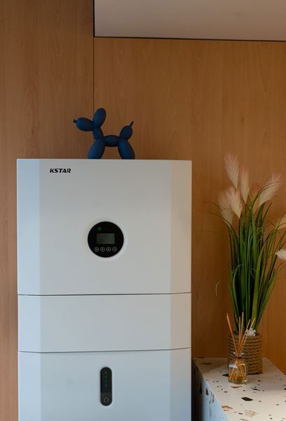 Система резервного живлення KSTAR All-in-One BluE-S 5000D (потужність 5 кВт, ємність 5,12 кВтг) K-BluE-S 5000D фото